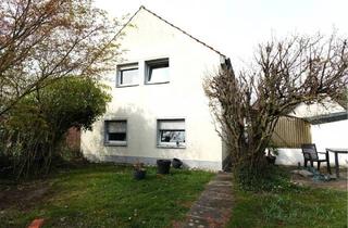 Einfamilienhaus kaufen in 50829 Köln, Köln - Wohnen im Grünen: Freistehendes Einfamilienhaus mit einzigartigem Grundstück