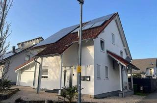 Haus kaufen in 76473 Iffezheim, Iffezheim - Vemietetes EFH mit ELW und vielen Extras