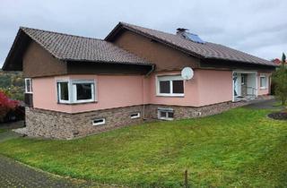 Haus kaufen in 34385 Bad Karlshafen, Bad Karlshafen - Haus mit Burgblick