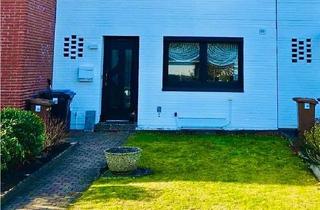 Reihenhaus kaufen in 23564 Lübeck, Lübeck - Modernisiertes Reihenhaus in ruhiger Wohnlage Lübeck