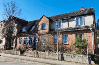 Mehrfamilienhaus kaufen in 17139 Malchin, Malchin - Haus und Grundstück