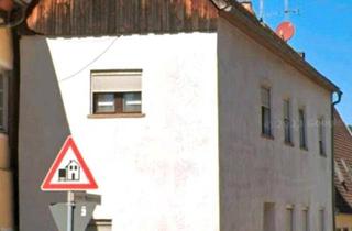 Haus kaufen in 91180 Heideck, Heideck - Teilweise-Renoviertes Reihenendhaus mit ausbaufähigem Dachboden