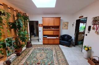 Reihenhaus kaufen in 40699 Erkrath, Erkrath - Atriumbungalow mit Garten, Garage, Sauna und Kamin von Privat