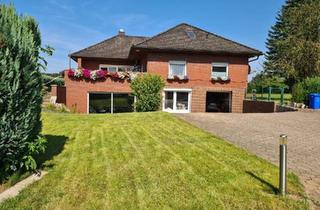 Einfamilienhaus kaufen in 23867 Sülfeld, Sülfeld - Großzügiges Einfamilienhaus mit schönem Grundstück (von privat)
