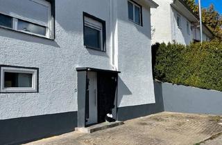 Haus kaufen in 78606 Seitingen-Oberflacht, Seitingen-Oberflacht - Top-Investition Haus + Wohnung