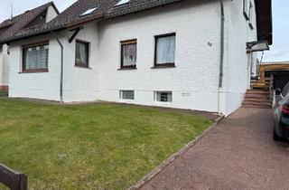 Haus kaufen in 32683 Barntrup, Barntrup - Großzügiges Zweifamilienhaus in Barntrup mit 604 m2 Bauland