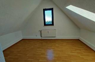 Wohnung kaufen in 76327 Pfinztal, Pfinztal - Charmante 2 Zimmer Wohnung Dachgeschoss in Berghausen