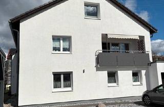 Wohnung kaufen in 73525 Schwäbisch Gmünd, Schwäbisch Gmünd - Helle 4,5 Zimmer Wohnung mit Balkon und Doppelcarport