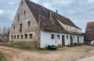 Haus kaufen in 90579 Langenzenn, Langenzenn - Resthof mit 2.700 m² im Außenbereich nahe Langenzenn