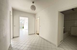 Wohnung kaufen in 19089 Crivitz, Bezugsfreie 2-Zimmer-Wohnung mit Terrasse in Crivitz