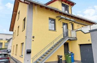 Wohnung kaufen in 76689 Karlsdorf-Neuthard, Karlsdorf: Exklusive 223 m² Maisonette mit Südterrasse, Sauna , 4 Schlafzimmern – Baujahr 2015