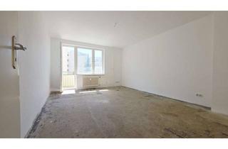Wohnung kaufen in Brauhofstraße, 10587 Charlottenburg, Freie 3-Zimmer-Wohnung mit Südbalkon und Aufzug nahe Spree und Schloss Charlottenburg!