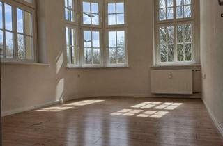 Wohnung mieten in Münsterstraße 51, 44534 Lünen, Charmante Altbauwohnung in zentraler Lage - 2,5 Zimmer, 56 m², Stellplatz