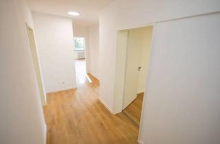 Wohnung mieten in Hankepank, 52134 Herzogenrath, Erstbezug nach Sanierung mit Balkon und EBK: Stilvolle 4-Zi-Wohnung in Herzogenrath-Kohlscheid