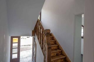 Wohnung mieten in Ahr-Rotweinstraße 58, 53508 Mayschoß, Kleine aber feine 2-Zi-Wohnung mit Balkon