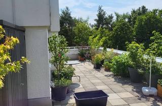 Wohnung mieten in Hallsteinweg, 81739 München, Sonnendurchflutete 3,5-Zimmer Wohnung mit großer Dachterrasse und Ausblick ins Grüne