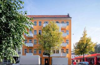 Wohnung mieten in Reuterstraße 20, 12043 Neukölln, 2-Zimmer-Altbuawohnung mit Balkon sucht renovierungsfreudige Mieter!