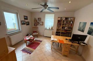 Wohnung mieten in Herbachstr., 55262 Heidesheim, Saniertes Häuschen, 4 ZKB, TL-Bad m Du, Hof, Keller, EBK für Single o Paar in Heidesheim