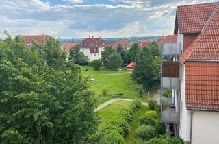 Wohnung mieten in Hans-Sachs-Straße 11, 08066 Zwickau, 3-Raum-Wohnung mit Balkon, Abstellraum und Kelleranteil