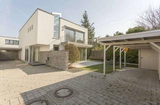 Villa kaufen in Dörener Weg 18c, 33100 Paderborn, Exklusive Stadtvilla: Sanierte High-End-Ausstattung in Bestlage Paderborn