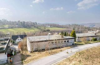 Haus kaufen in 58762 Altena, Wohnen über den Wolken von Altena: Wo Familienidylle und Natur eins werden