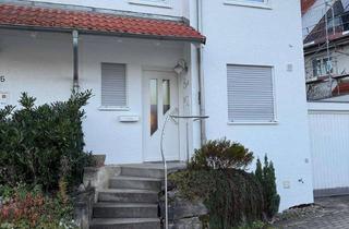 Haus mieten in Herrenberger Straße 8/4, 71139 Ehningen, Doppelhaushälfte in zentraler Lage in Ehningen