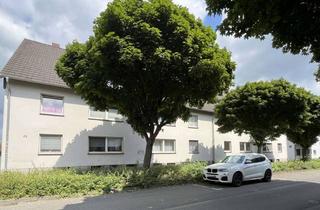 Anlageobjekt in 45739 Oer-Erkenschwick, Zwei Häuser, 12 Wohnungen , 8 Garagen ca. 1000 € / m² TOTAL GEPFLEGTES INVEST