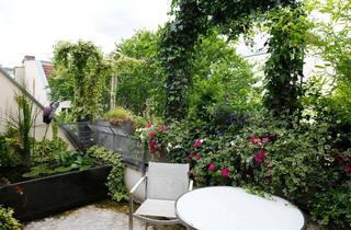 Wohnung kaufen in 10711 Wilmersdorf, Exklusive Maisonettewohnung mit zwei Balkonen in ruhiger Innenhoflage