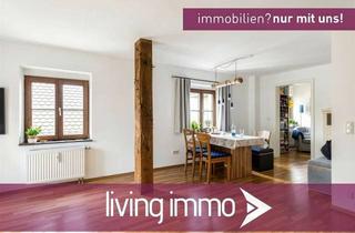 Wohnung kaufen in 93047 Innenstadt, Charmante 3-Zimmer-Altstadtwohnung mit Balkon!