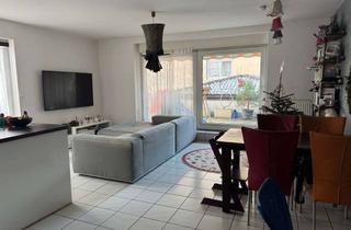 Wohnung kaufen in 61440 Oberursel, Familienfreundliche 3-Zimmer-Wohnung mit großer Südwest-Terrasse, 2 Bädern & 2 Stellplätzen