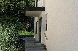 Wohnung mieten in 71672 Marbach, Attraktive, teilrenovierte 2-Zimmer-EG-Wohnung mit Sonnenterrasse und Gartenanteil