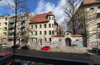 Wohnung mieten in Rigaer Straße 27, 10247 Friedrichshain, 2-Zimmer Wohnung mit Balkon im 1. OG in Friedrichshain