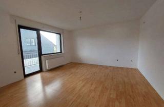Wohnung mieten in Sonnenweg, 55481 Reckershausen, Helle 3-Zimmer-Wohnung mit Balkon in Reckershausen