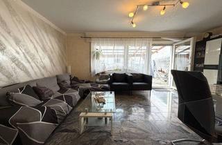 Reihenhaus kaufen in 71679 Asperg, DUVE: Ihr Projekt zum Eigenheim: Reihenhaus in Asperg mit Potenzial & sofort verfügbar