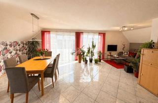 Wohnung kaufen in 79395 Neuenburg, Ruhige 2 Zi. Wohnung mit 3 Balkonen