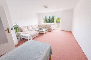 Wohnung kaufen in 50354 Hürth, Hürth - Familienfreundliche 4 Zimmer Wohnung in Hürth mit Balkon und grünem Ausblick