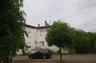 Haus kaufen in 38486 Klötze, Klötze - Ich verkaufe ein renovierungsbedürftiges Haus mit Werkstatthalle