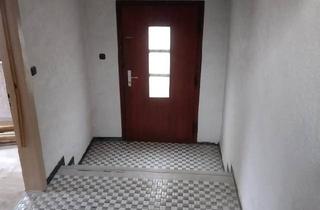 Haus kaufen in 35781 Weilburg, Weilburg - Entkerntes Altstadthaus, massiv, hell, solide, fertig zum Ausbau