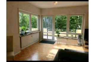 Mehrfamilienhaus kaufen in 97218 Gerbrunn, Gerbrunn - Helle 2-Z-Penthousew. mit großem Balkon, TG-Stpl. und Einbauküche