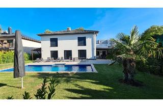 Villa kaufen in 12557 Berlin, Berlin - Möblierte, moderne Stadtvilla mit Pool in Köpenick