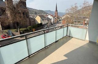 Wohnung kaufen in 55411 Bingen, Bingen am Rhein - Bezugsfreie 3ZKB Wohnung mit großem Balkon und Einbauküche