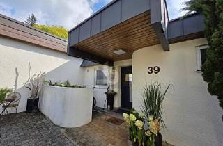 Haus kaufen in 73760 Ostfildern, Ostfildern - DESIGNERTRAUM FÜR ANSPRUCHSVOLLE IN NELLINGEN