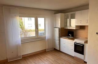 Wohnung kaufen in 73760 Ostfildern, Kompakte 2,5-Zimmer-Wohnung mit guter Rauaufteilung und sehr gut erhaltener Küchenzeile