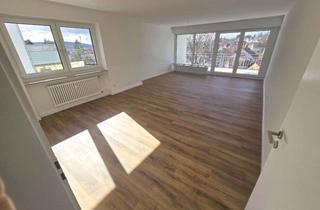 Wohnung mieten in Ebersteinstr. 13, 75015 Bretten, Hochwertig renovierte, lichtdurchflutete 4-Zi.-Wohnung mit 2 Balkonen & Talblick in ruhiger Bestlage