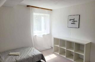 Wohnung mieten in Wiesenweg, 75335 Dobel, 4-Zimmer Dachgeschosswohnung in Dobel mit EBK und Balkon