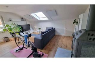 Wohnung mieten in Scheerstr. 22, 73054 Eislingen, Helle 2,5 Zi-DG-Wohnung mit EBK zentral in Eislingen