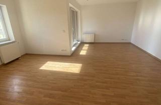 Wohnung mieten in Germaniastr 27, 12099 Tempelhof, Gehobene Dachgeschosswohnung am Tempelhofer Feld