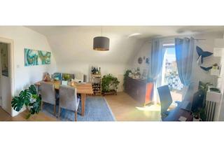 Wohnung mieten in 34131 Bad Wilhelmshöhe, Flüsseviertel: Lichtdurchflutete 2-Zi DG-Wohnung mit großem Balkon und gehobener Innenausstattung