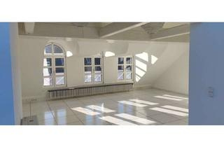 Penthouse mieten in 92637 Lerchenfeld, Zentrumsnah: 2 Zimmer Penthouse Wohnung mit Sauna und grossem Balkon