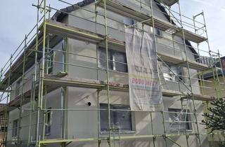 Wohnung mieten in 76344 Eggenstein-Leopoldshafen, Moderne 2-Zimmer-Dachgeschosswohnung – Erstbezug nach Kernsanierung in Eggenstein